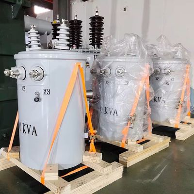 120V 240kV 単相 トロイドル 油で満たされたトランスフォーマー 5kva 2相 柱に搭載